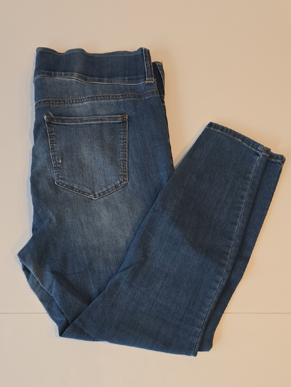 A Beautiful Soul Size 16 Women's High Rise Blue Stretch Jeans J4